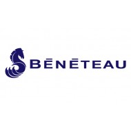 Bénéteau bleu